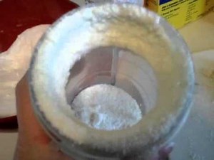 How to make homemade powdered laundry soap