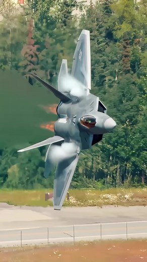 751K views · 15K reactions | F-22 Raptor ❤️ | Aero-Pictures | Facebook