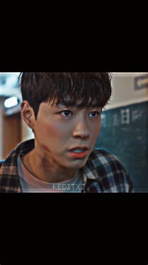 He's protecting her from 30 people Good boy | #kdrama #koreanaction #korean #shorts