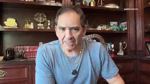 ❌ Una integrante del elenco de “Es Show” daño la imagen del programa, al realizar sus necesidades fisiológicas en un estacionamiento público, quien tras ser grabada, fue exhibida en redes sociales.#POSTAOpinión con @ErnestoChavana 🎙️