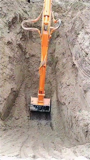 🔥 Powerful Excavator Working | Heavy Machine in Action 🚜💪 #excavator #automobiles