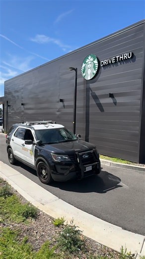 Deputies from the Industry Sheriff’s Station connected with residents at a local coffee shop during “Coffee with a Deputy.” ☕️ @indlasd Sheriff’s stations across the county host similar events, giving community members the opportunity to meet their local deputies, ask questions, share concerns, and enjoy a cup of coffee together. Be sure to check with your local Sheriff’s Station for details on an upcoming event. We look forward to seeing you there! ⭐️ | Los Angeles County Sheriff's Department