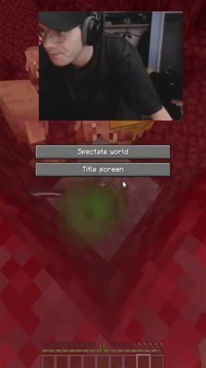 Minecraft Speedrunner DIES to Piglins & THROWS CHAIR in RAGE! #minecraft #speedruning #gaming