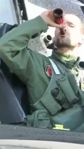 RNLAF 301 SQN - AH-64 Pilot Now Give me a Beer!