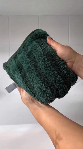 The Ultra Pro Cloth is BACK 🙌 Dries fast. No streaks. No smells. Premium microfibre magic. Get it now and don’t miss out again! | Koh