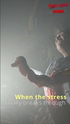 When stress finally bursts out 👽💥#gamingshorts #scifihorror #xenomorph