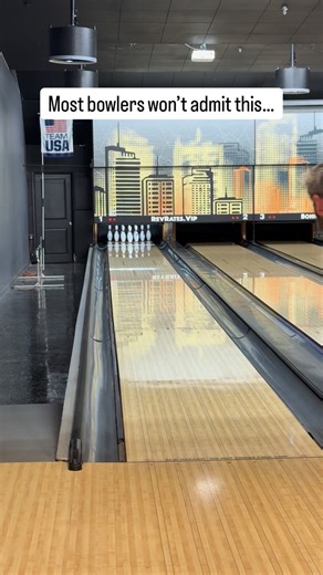 Andrew | Most bowlers focus on throwing it harder, hooking it more, or buying another new ball… but the biggest unlock in scoring is way simpler:... | Instagram