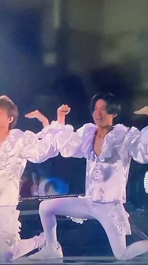 目黒蓮: 嵐のバックダンサー時代の宇宙Sixメンバー