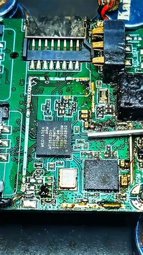 How to remove IC Shield safely? #MobileRepair #ICRepair #TechTips #MobileServicing #RepairingVideo