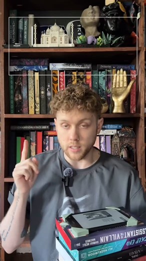 📚 May Reading Wrap-Up 📚 Do I think you should read these? Reading is subjective and these are just my opinions! What should I add to my June TBR?! Books Mentioned: 📚 Sea of Evil and Desire by J. Strelou 📚 And They Were Roommates by Page Powars 📚 Assistant to the Villain by Hannah Nicole Maehrer 📚 Deep End by Ali Hazelwood 📚 The Book of Azrael by Amber V. Nicole 📚 Fall of Ruin and Wrath by Jennifer L. Armentrout #bookstagram #bookcommunity #books #readersofinstagram #bookrecommendations #