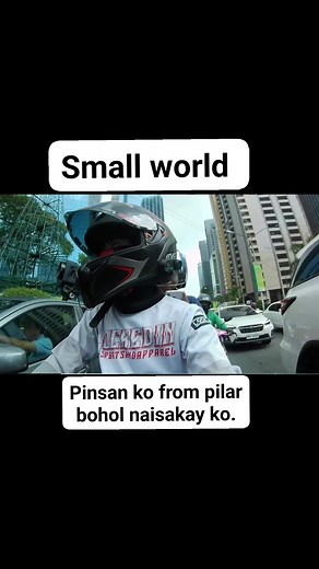 2M views · 34K reactions | Small world pinsan ko from PILAR BOHOL naisakay ko. Ito ung video na nagviral sa aking yt at nakapagpamonitized sakin  #bosschupert | Boss Chupert | Facebook
