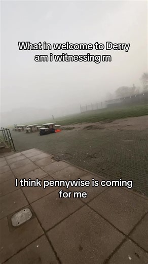 Encountering Pennywise at School: A Hilarious Moment