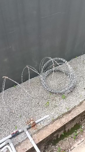 Barbed Wire Installation Techniques for Outdoor Projects