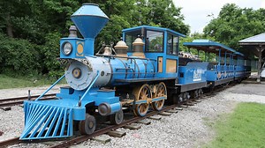 Louisville Zoo plans to sell off its two trains. Here's why