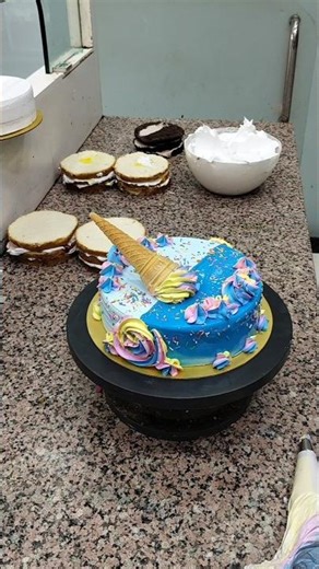 How to Make a Dripless Ice Cream Cone Cake | Cake Art