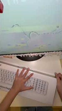 asmr unboxing my new keyboard!! #asmr #satisfying #keyboardasmr #asmrunboxing