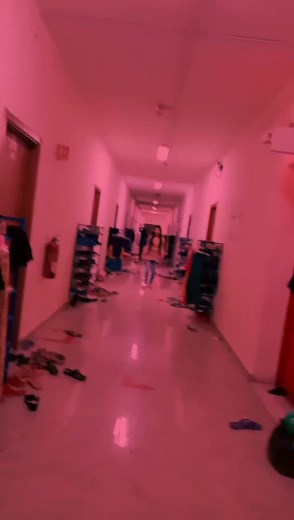 Exploring a Retail Corridor: Fashion and Style