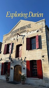 Today we wrapped up our Spring Ramble with our first visit to Darien! So many amazing historic sites in the area! Thanks to everyone who worked so hard to make this weekend event such a success. #darienga #historicpreservation #georgiahistory #oldhouselove #architecture #tourofhomes | The Georgia Trust for Historic Preservation