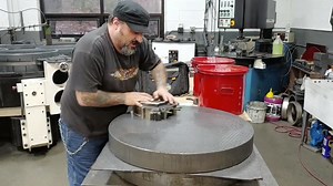 Shovelhead 101 With Pitoniak Cycle. Rich takes us through Shovelhead case repair tech tips. #techtip #doityourdamnself #cyclesourcemagazine #shovelhead #harleydavidson | Cycle Source Magazine