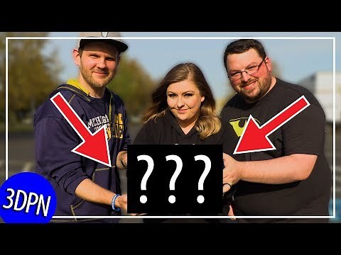 3D Printing with UNIQUE FILAMENT is fun! Custom Colors from Proto Pasta!