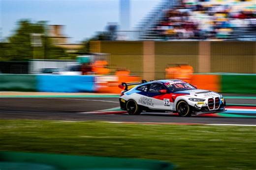 L’Espace Bienvenue remporte la Course 1 à Magny-Cours
