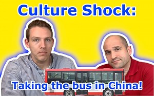 Culture Shock : Taking the Bus in China! 文化冲击：在中国坐公交车！