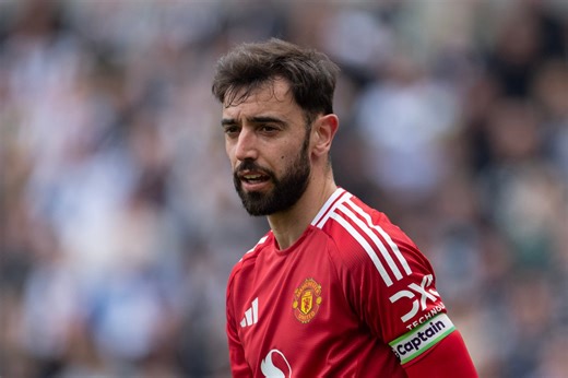 Fabrizio Romano shares update on Bruno Fernandes to Saudi Arabia, Man Utd have clear stance