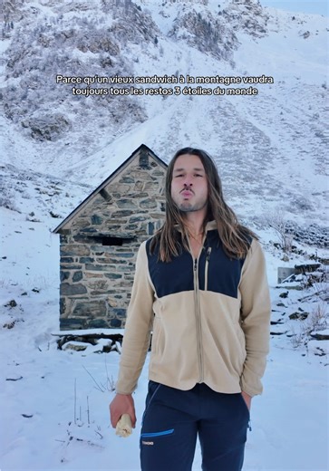 Plutôt sandwich avec vue ou restau ? #restaurant #montagne #hiver #neige #ski