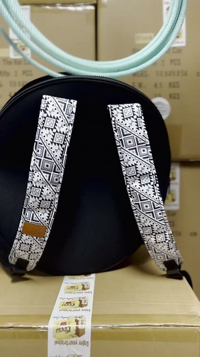 Watch this short video on how the hat can “stacks up” you can use the back pack straps to interlock and stack the hat cans! For the cowboy that’s always on to the next one, you’re going to love this hat can! #westernstyle #roping #teamroper #breakawayroping #tiedownroping #rodeo #bullriding #steerwrestling #traveling #cowboyprotection #cowboy #cowgirl #rodeotrail #countrywestern #fyp