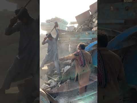 Extreme Hopper Jam Clearing | Worker Breaking Massive Rock with Hammer | Stone Crusher Action