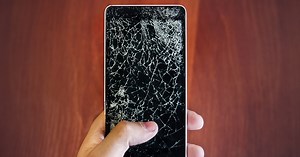 Should You Buy Cell Phone Insurance?