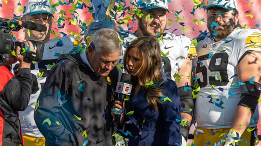 Iowa football's 2026 Big Ten schedule packs an early punch | Leistikow