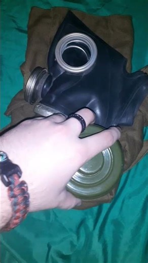GAS MASK GP-5M FOR SURVIVAL #shorts #survival #gasmask #apocalypse #postapocalyptic #review #zombie