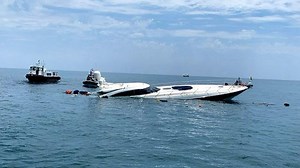 Luxury $1 million yacht sinks off coast of Florida