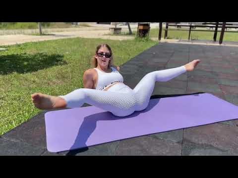 Daily Yoga For Girls!Easy Home Yoga for Girls At Yoga Room ‪@yogawithadriene‬