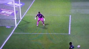 Ala Ngabawina Tatwaitembe Bwino Pano 😂😂😂😂 Kuvukiland Using Percy Tau On Teaching The Ball How To Fly 😂😂😂 #TotalEnergiesAFCON2023 #AFCON2023 | Petershakes KairaFavoured