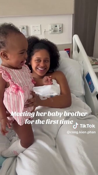When kids first meet the newborn baby #fpy #love #surprise #siblings | newborn baby