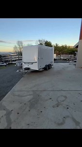 1.2K views · 119 reactions | Brian James Box Van . #barretttrailers #brianjamestrailers #trailer #boxtrailer #boxvan #trailer | Barrett Trailers | Facebook