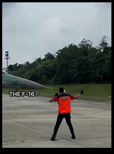 F-16 Fighting Falcon Takeoff | 29,000lbs Thrust, Mach 2 Speed & 9G Turns #F16 #fighterjets #aviation