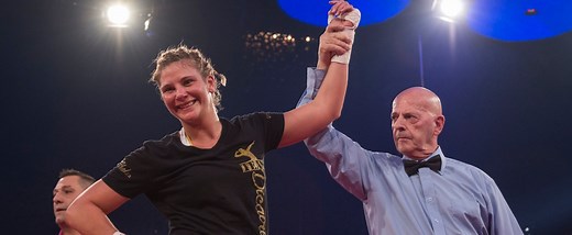 EN IMAGES | Sept choses à savoir sur la boxeuse Marie-Ève Dicaire