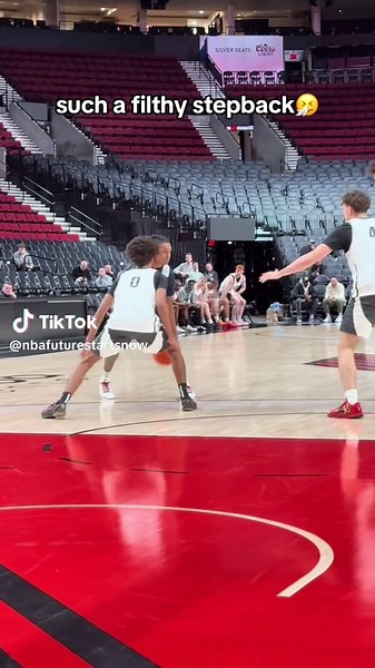 Step Back Basketball Skills with Jasper Johnson