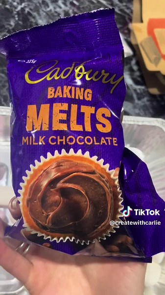 Delicious Tray Bake Campfire Smores Recipe