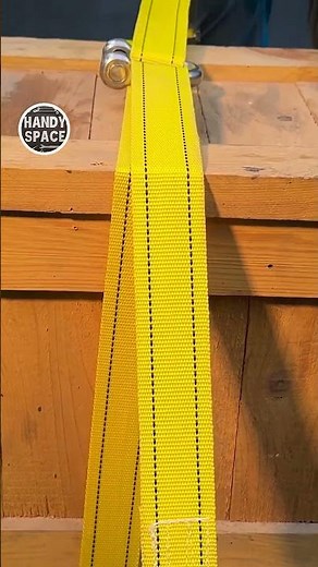 Truckers Approve This! A Smart Ratchet Strap Trick for Reliable Securing!