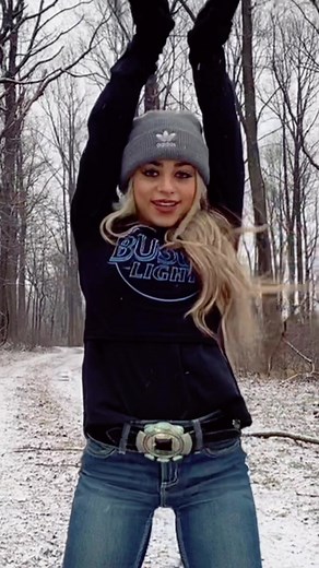 Engaging Dance Trend: Keep Doing This Fun Routine!