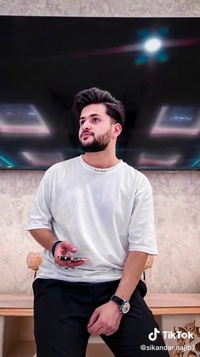 Understanding Cartoon Expressions in Visual Art