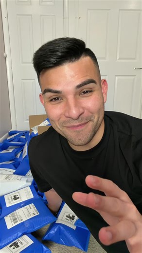 El Lopeztips smartwatch fue sold out en menos de 24 horas de corazón mil gracias por el apoyo 🥹❤️