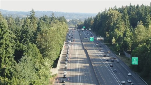 Northbound I-405 near Kirkland closed through Monday