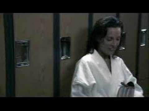 TLW S01E02 Dana & Lara First Kiss