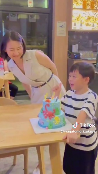 ค่ำคืนวันเกิดสุดพิเศษที่ Wagatomo Izakaya