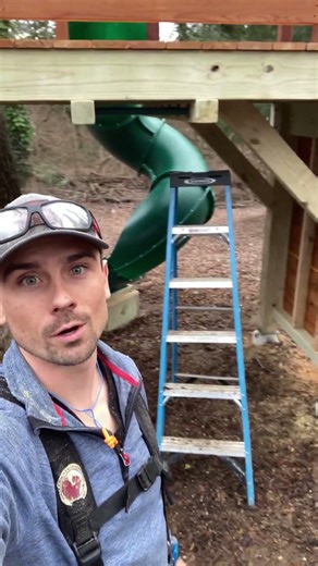 Lag bolts and floating brackets supporting a Treehouse #treehouse #hardware #diy #howto #bolt